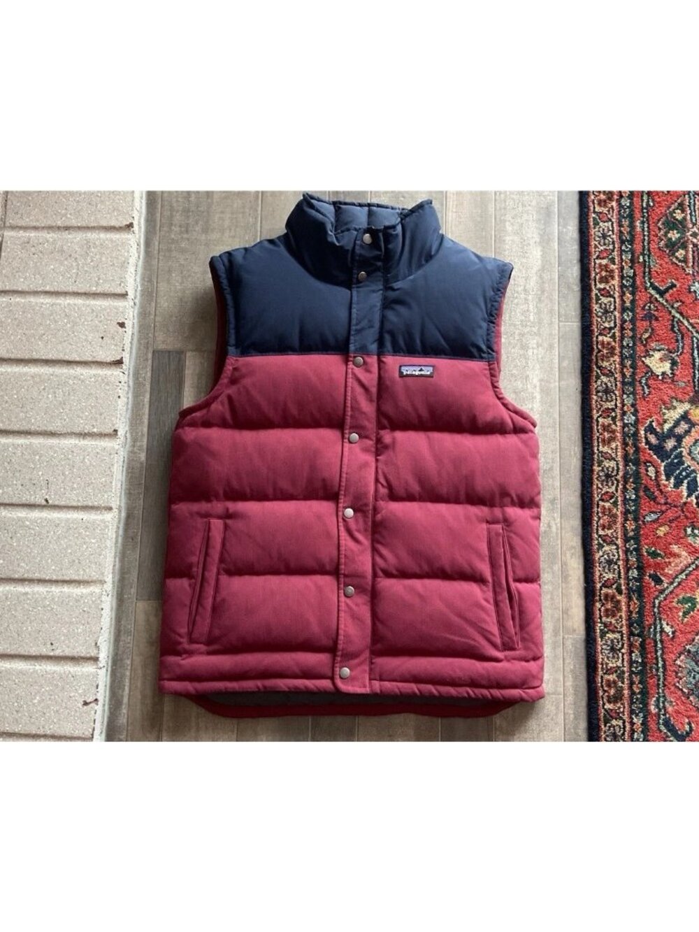 Patagonia Puffer Vest Maroon & Navy Vtg Style Size Medium Men’s Gorpcore